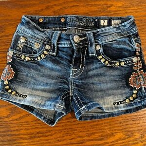 Girl’s size 7 Miss Me Jean shorts